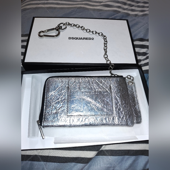Dsquared2 Black and Silver Chain Wallet - Picture 2 of 4